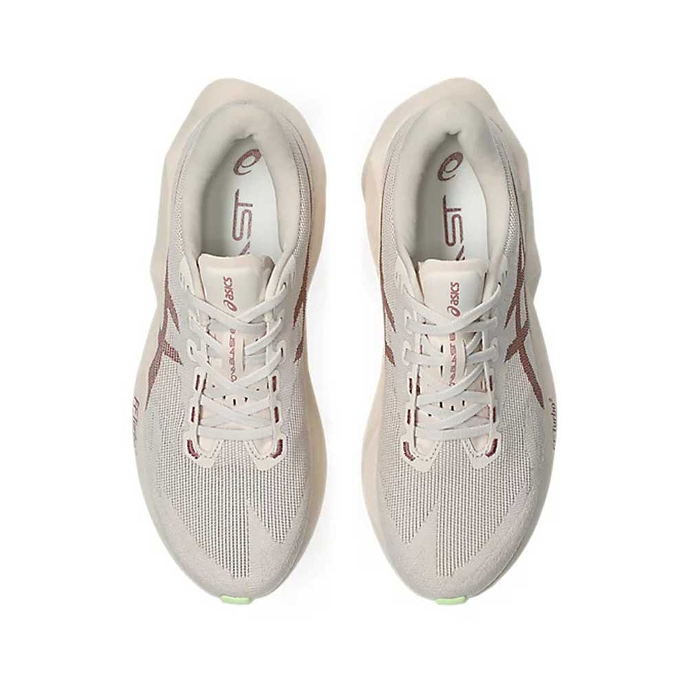 Tenis Asics para Hombre Novablast 6 Beige