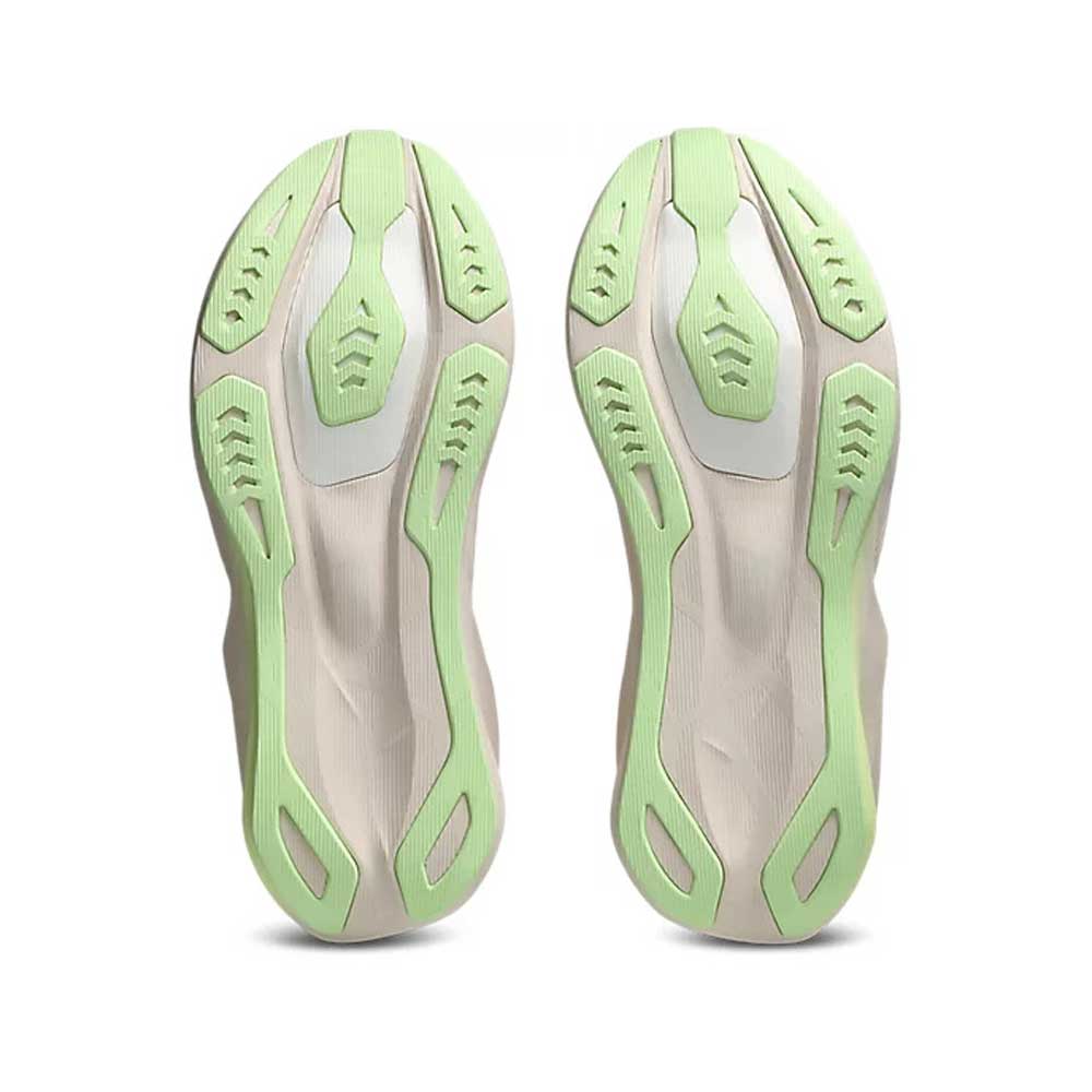Tenis Asics para Hombre Novablast 6 Beige