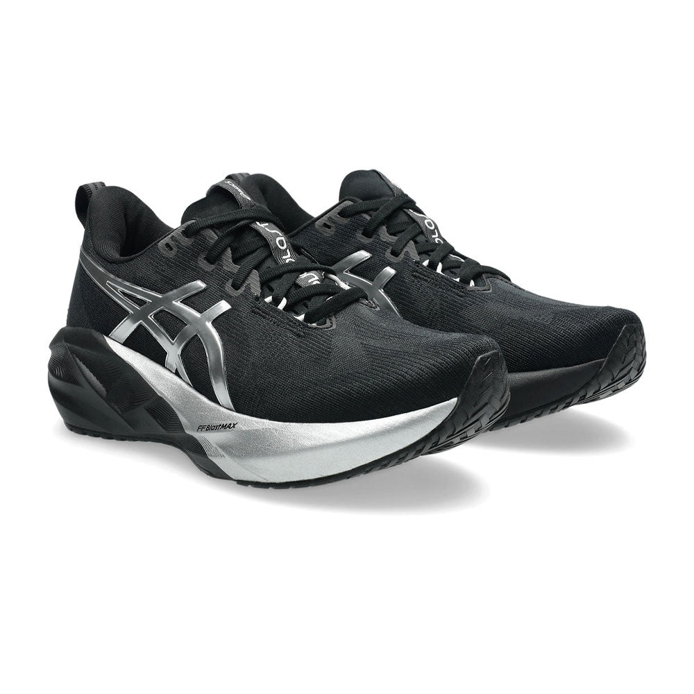 Tenis Asics para Mujer Novablast 5 Platinum Negro