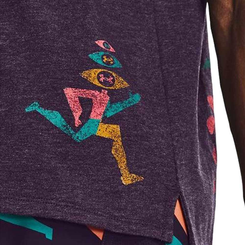 Playera Manga Corta Under Armour para Mujer Run In Peace SS Tee Morado