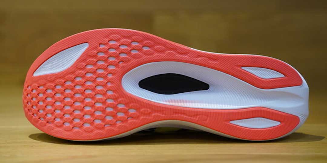 ¿Realmente necesitas unos tenis con placa de carbono?
