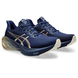 Tenis Asics para Hombre Novablast 4 Platinum Pack Azul