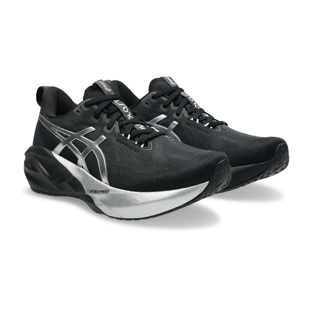Tenis Asics para Hombre Novablast 5 Platinum Negro