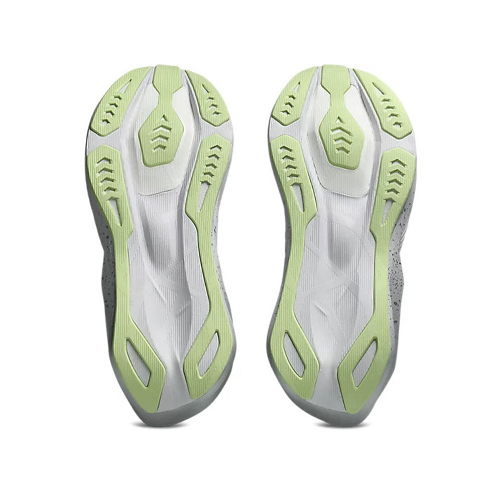 Tenis Asics para Hombre Novablast 6 Plata