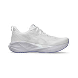 Tenis Asics para Mujer Novablast 5 Blanco
