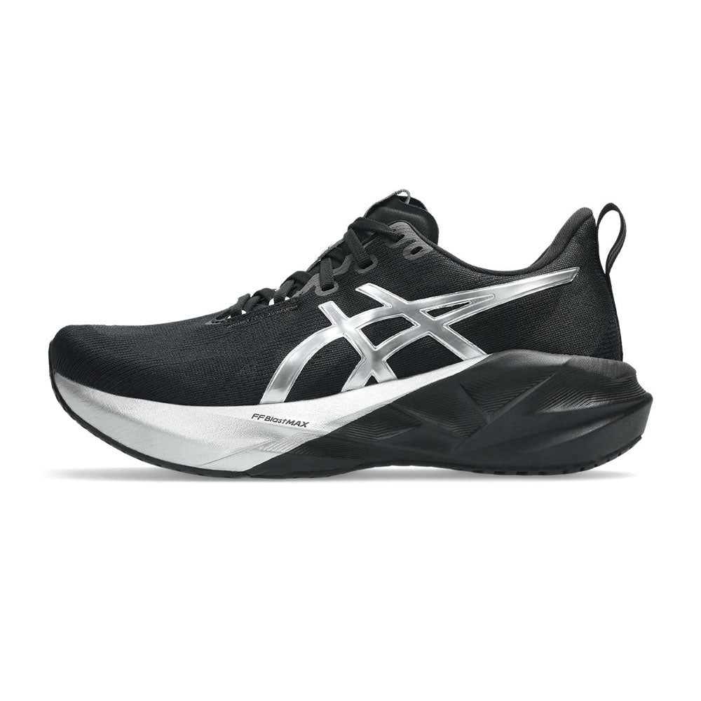 Tenis Asics para Mujer Novablast 5 Platinum Negro