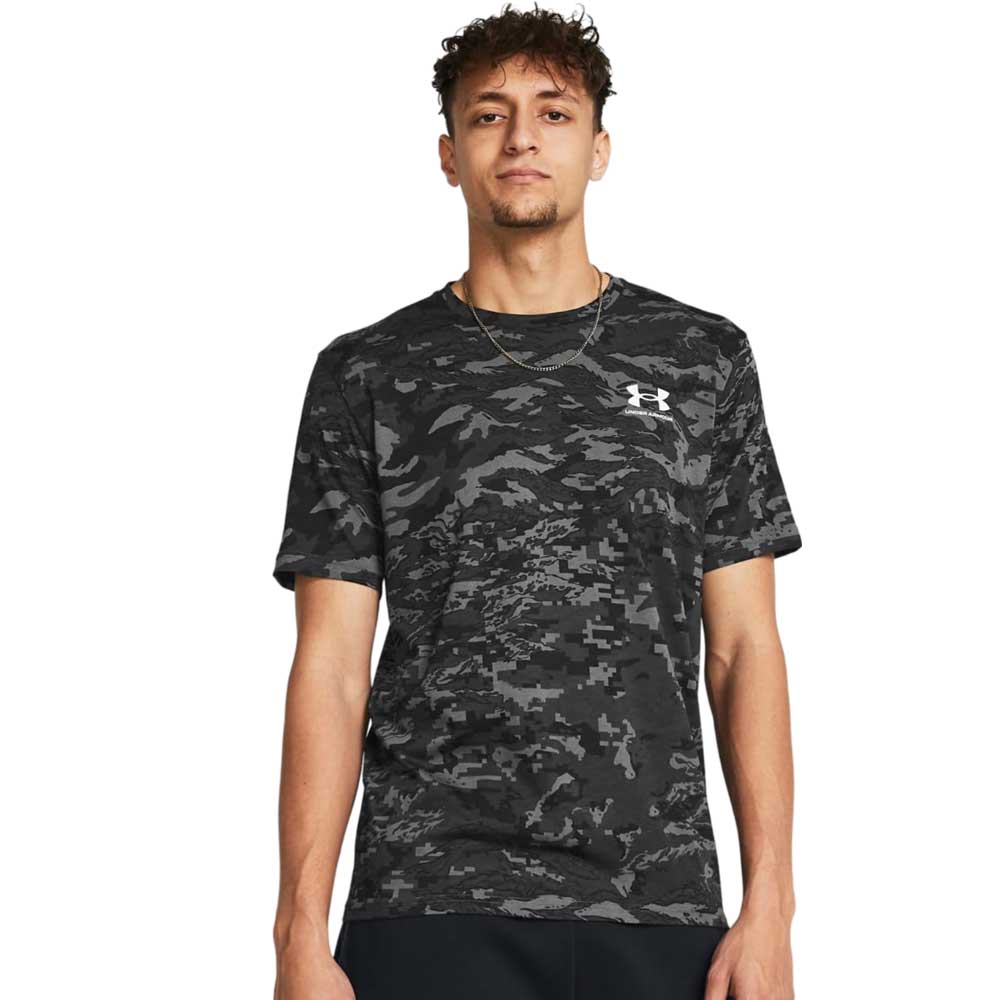 Playera Manga Corta Under Armour para Hombre ABC Camo SS Shirt Negro