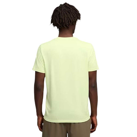 Playera Manga Corta Puma para Hombre Train All Day Essentials Hearther Cat Tee Verde