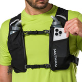 Chaleco de hidratación Nathan Unisex Quickstart 3.0 4 lt with 2 Quickstar 14oz Soft Flask Negro