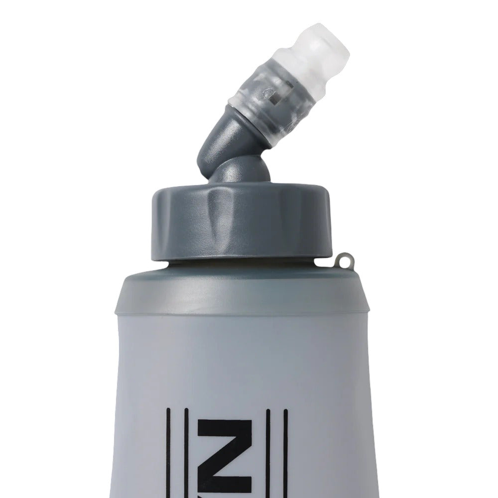 Chaleco de hidratación Nathan Unisex Quickstart 3.0 4 lt with 2 Quickstar 14oz Soft Flask Negro