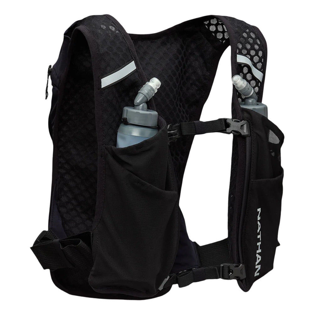 Chaleco de hidratación Nathan Unisex Quickstart 3.0 4 lt with 2 Quickstar 14oz Soft Flask Negro